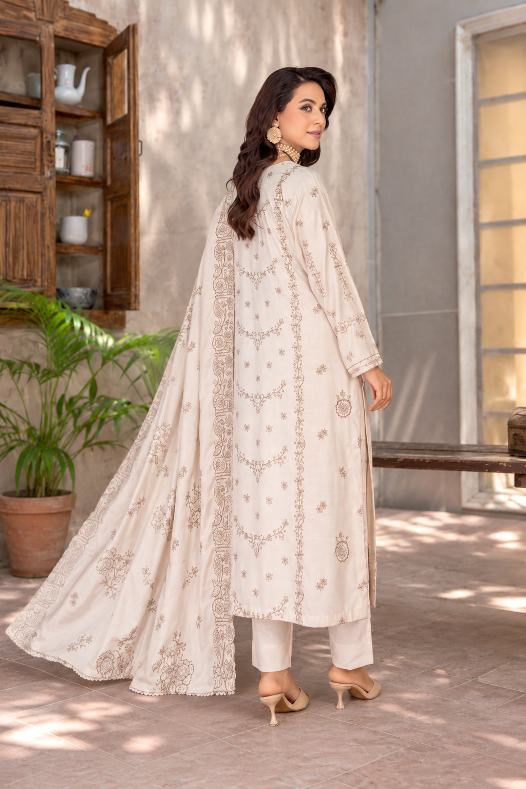 Mehfil Leather Peach By Bin Rashid D-01, photo 2