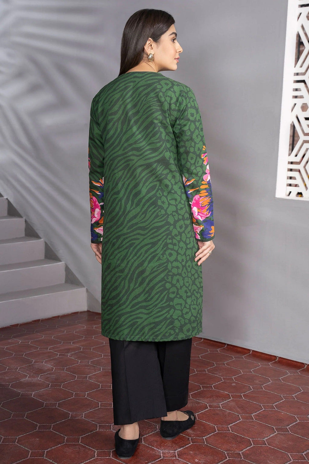 Limelight Winter U2047 Parrot Green Kurti, photo 2