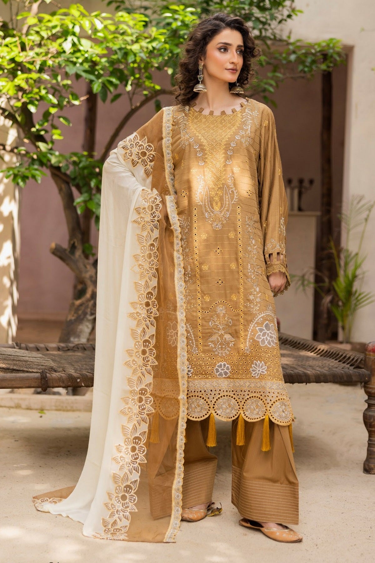 Aalaya Premium Viscose D-03 – Aalaya 3-piece unstitched suit