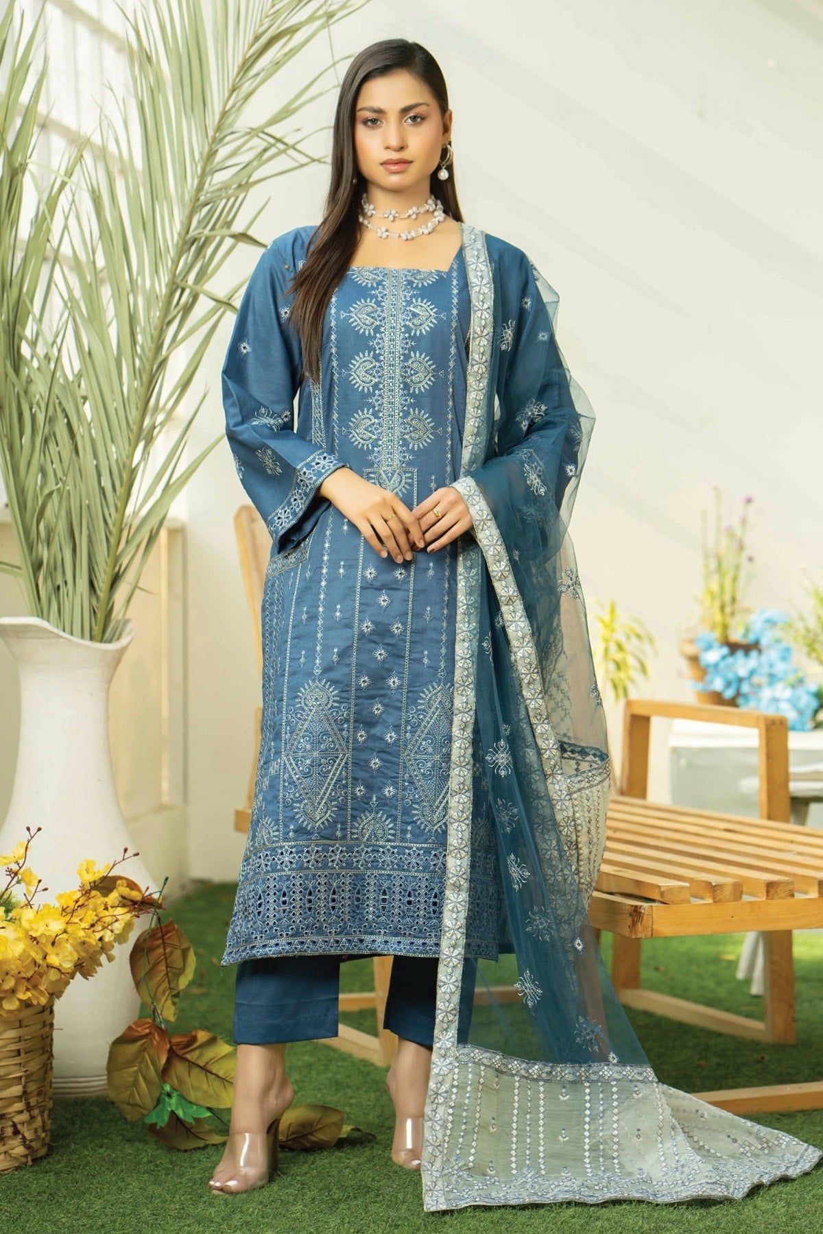 Aghaz-e-Mehar Lawn By Bin Rashid D-01 – Bin Rashid 3-piece unstitched suit