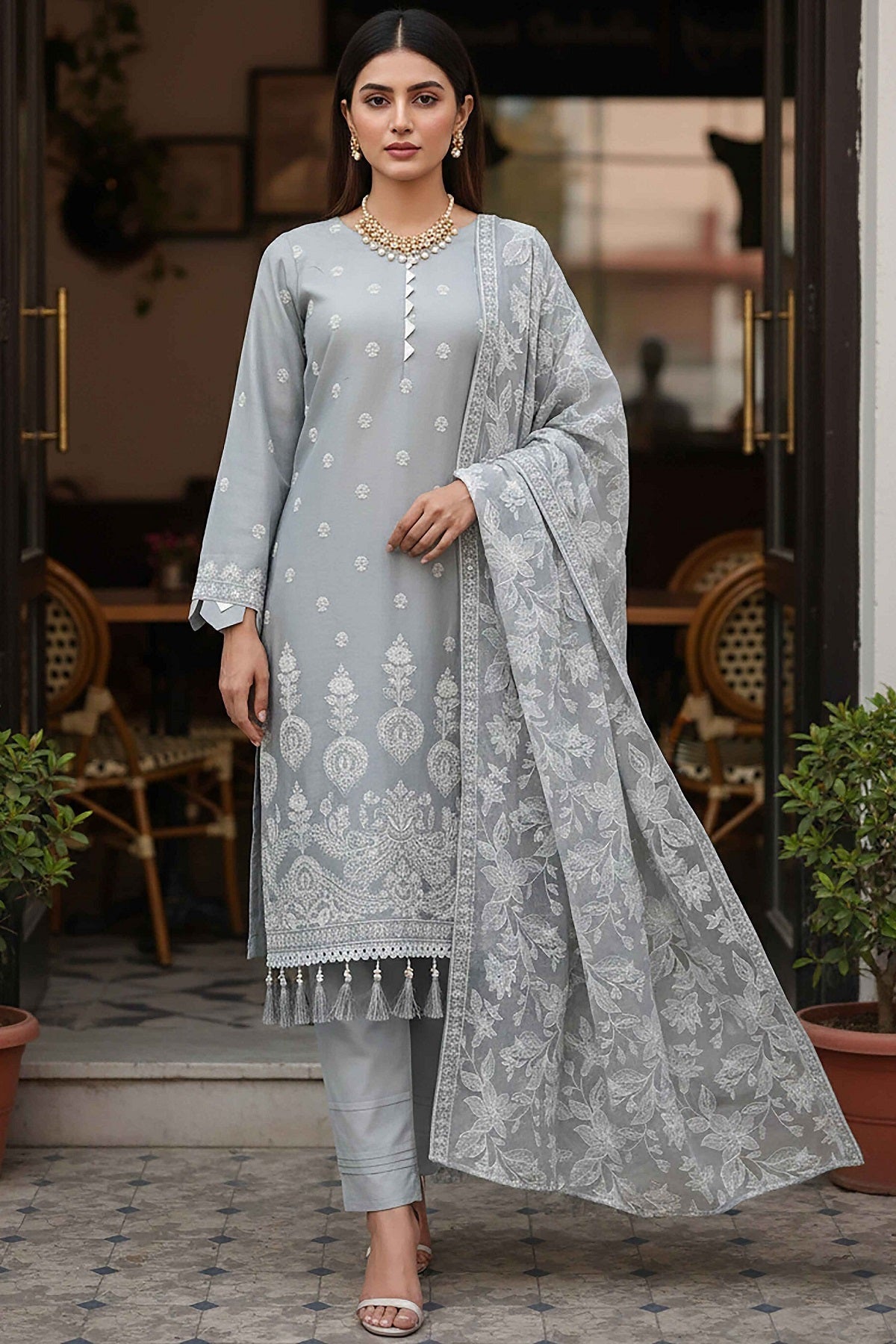 Alif Lawn By Eman Arts AL-192 – Eman Arts 3-piece unstitched suit