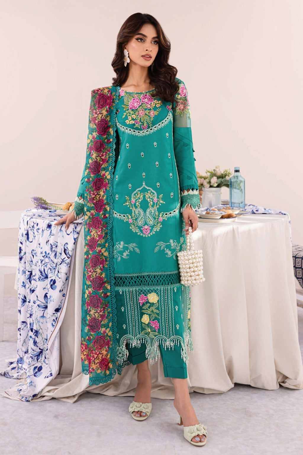 Regelia Lawn By Parishay RL-02 – Parishay 3-piece unstitched suit