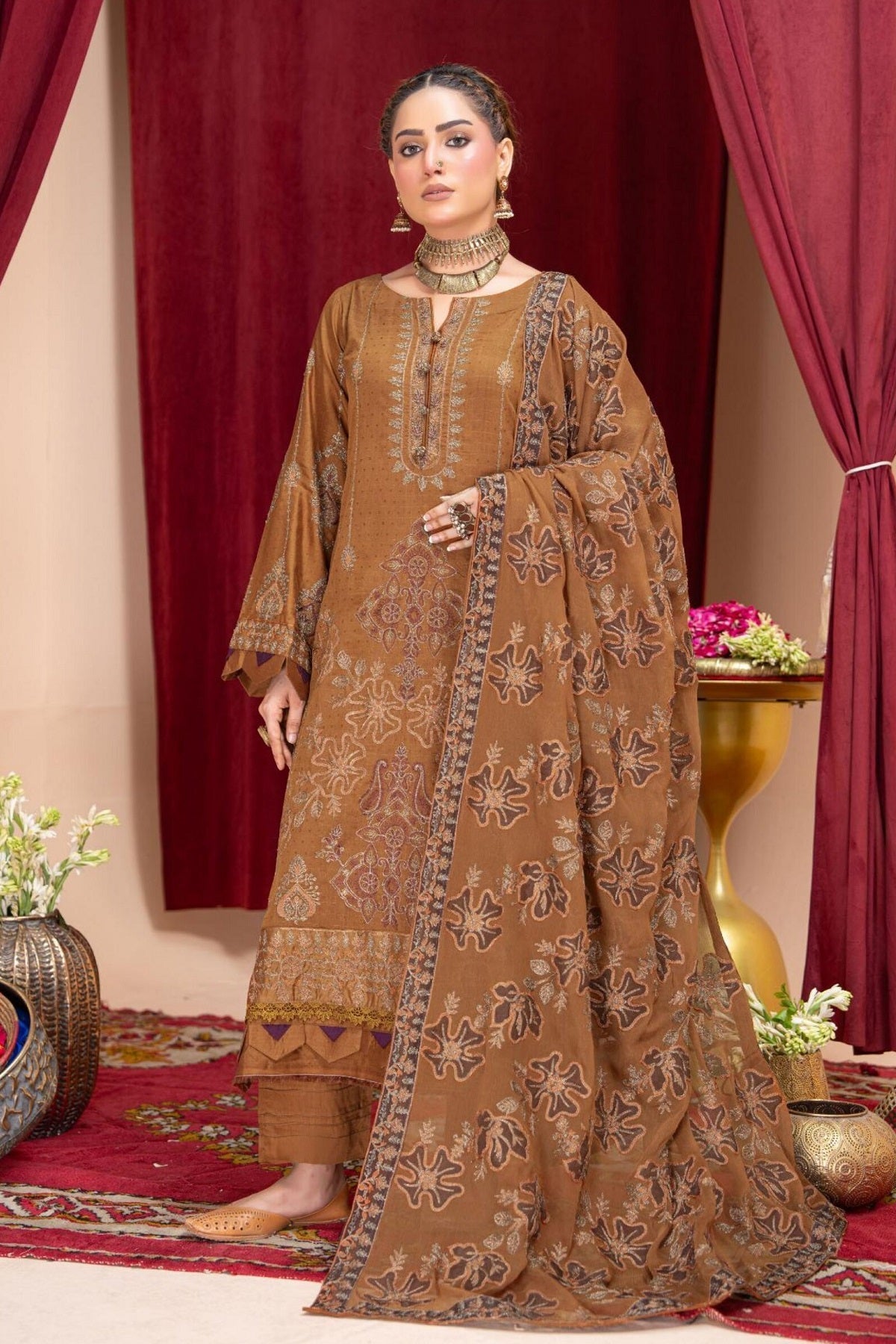 Alif Viscose By Eman Arts AW-08 – Eman Arts 3-piece unstitched suit
