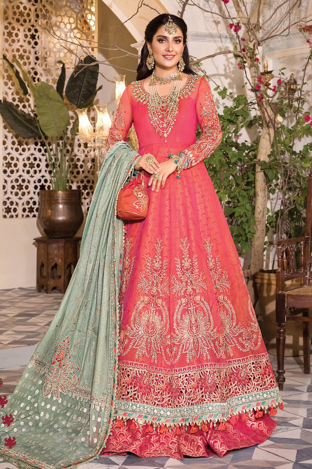Maria B Mbroidered Heritage Edition D-02 – Maria B 2-piece unstitched suit