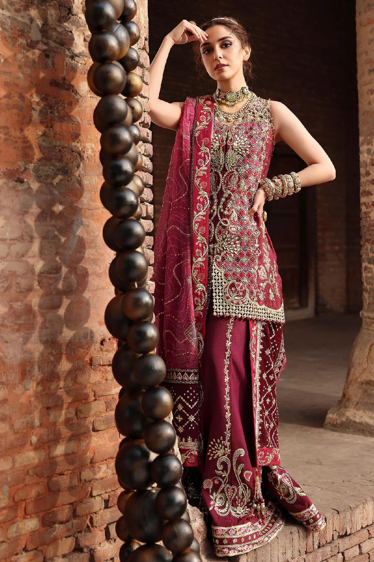 Crimson Wedding D-02 (Nazo) – Crimson 2-piece unstitched suit