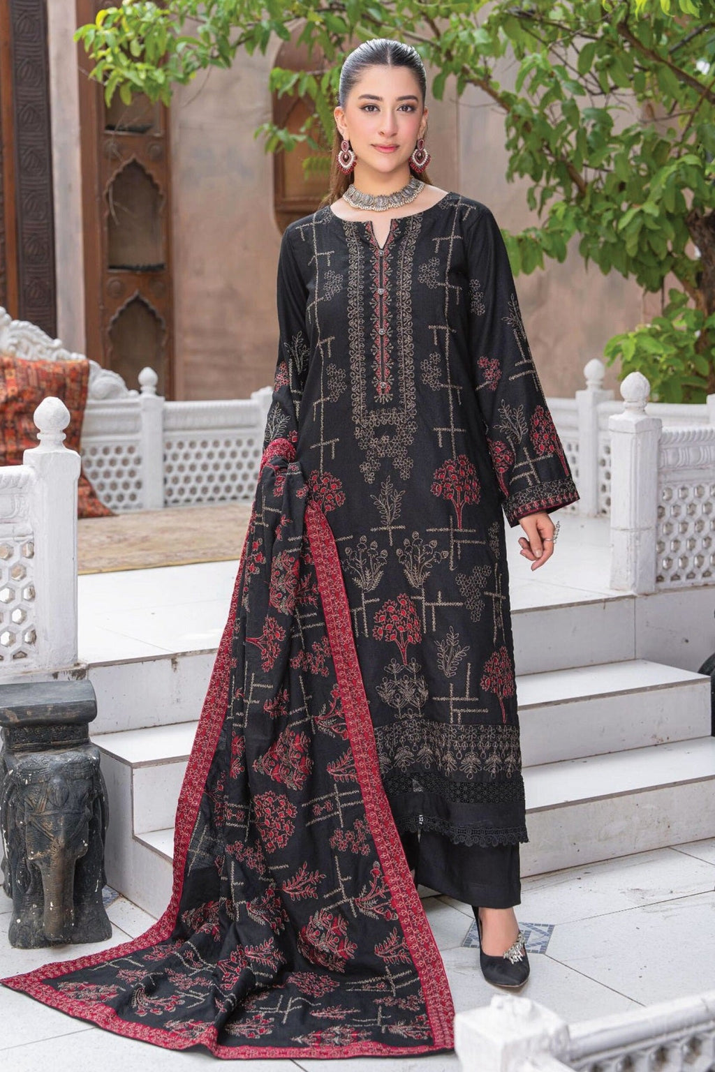 Alif Winter By Eman Arts AW-56 – Eman Arts 3-piece unstitched suit