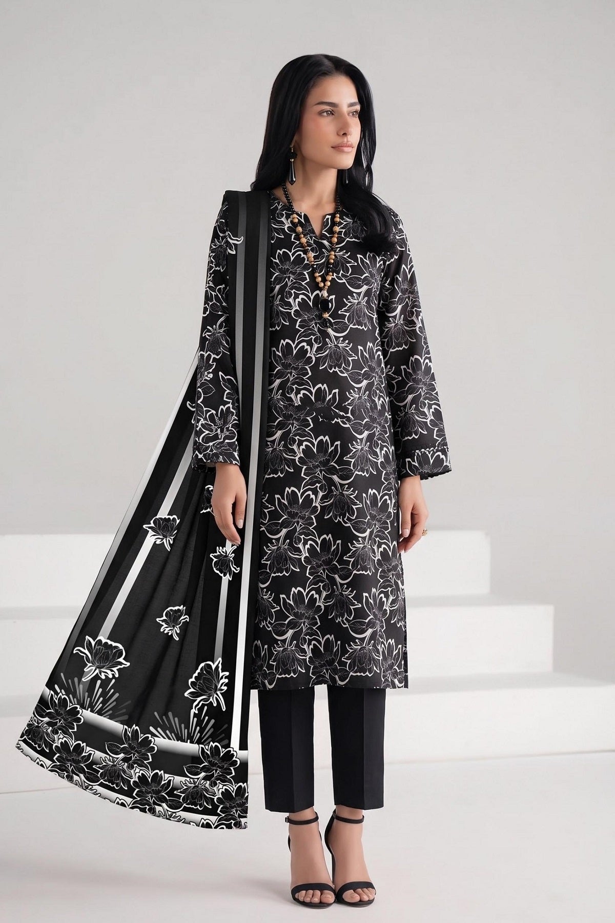 Aalaya Black Edition Lawn D-03 – Aalaya 3-piece unstitched suit