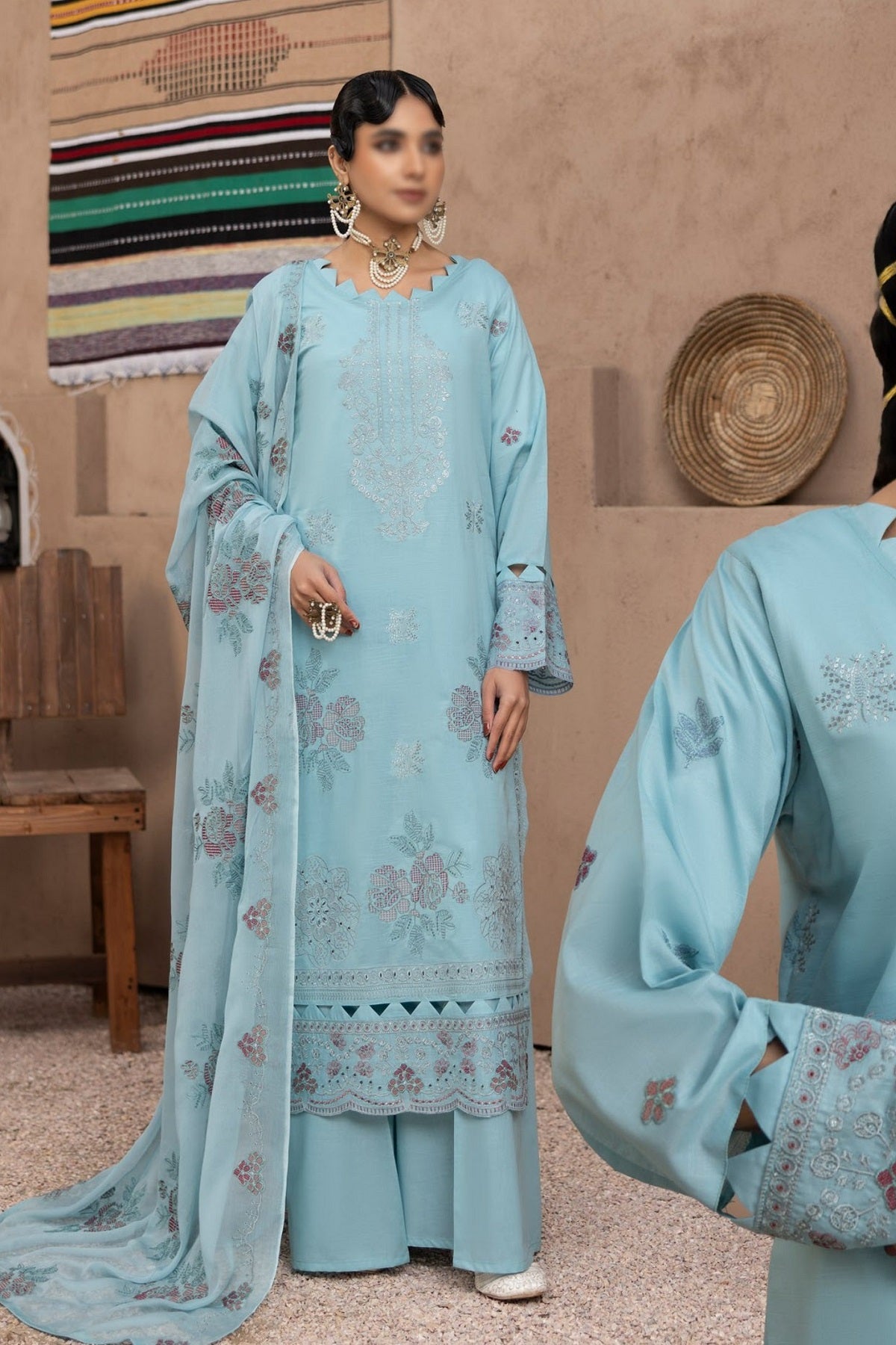 Fantak Premium Lawn FAS-19 – Fantak 3-piece unstitched suit