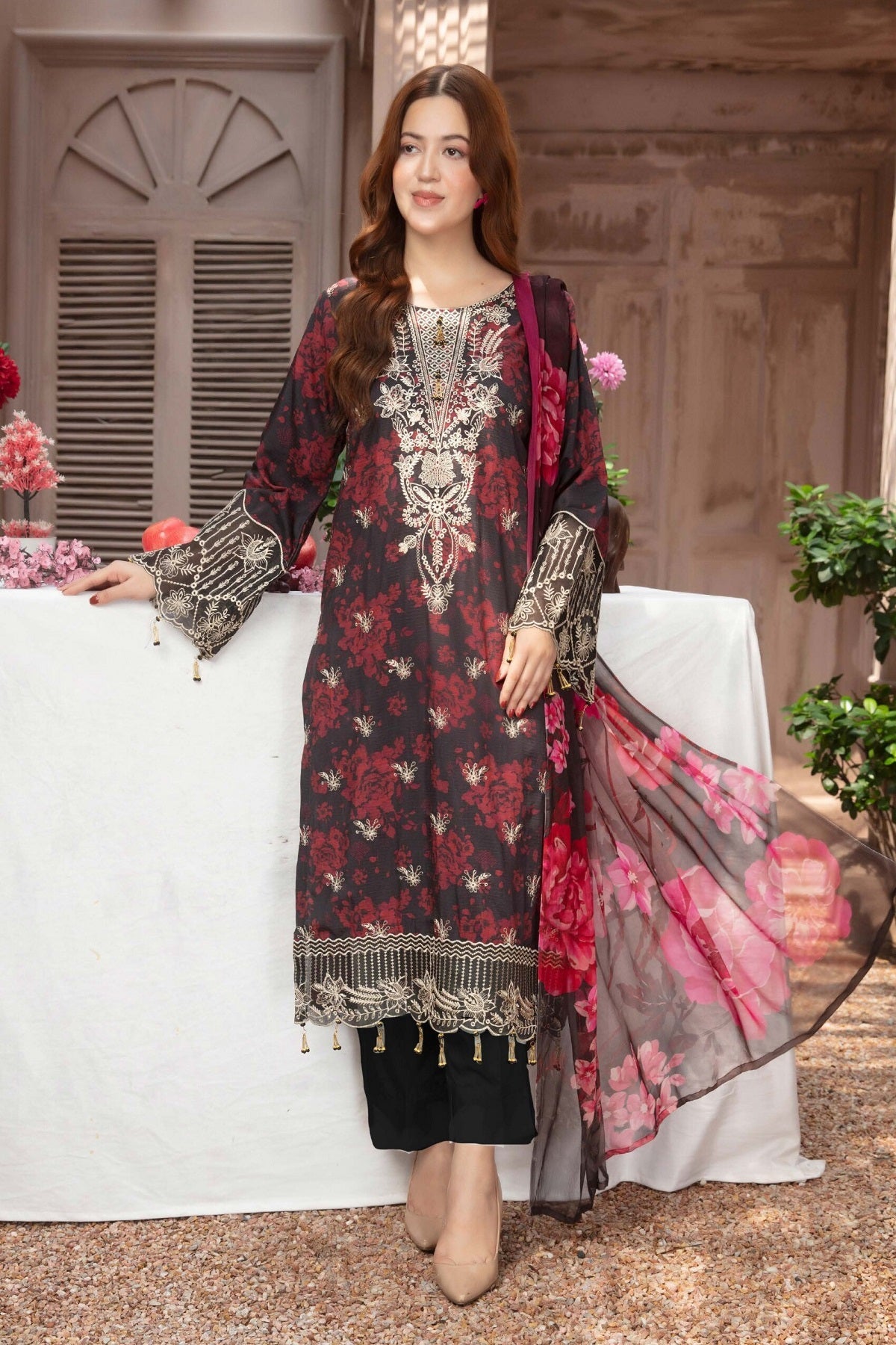 Abisha Basic Viscose D-03 by Abisha Fabrics – Abisha Fabrics 3-piece unstitched suit
