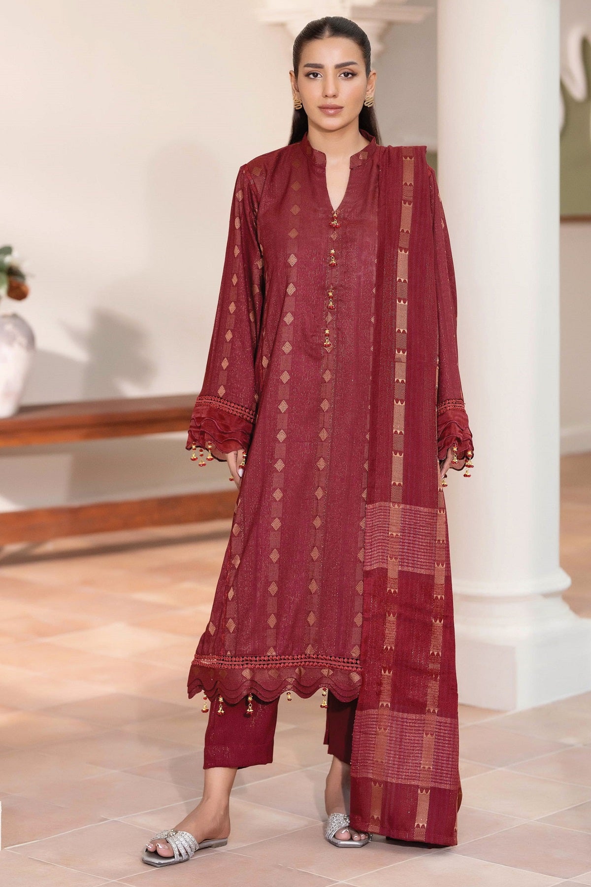 Johra Souha Leather Peach JW-562 – Johra 3-piece unstitched suit