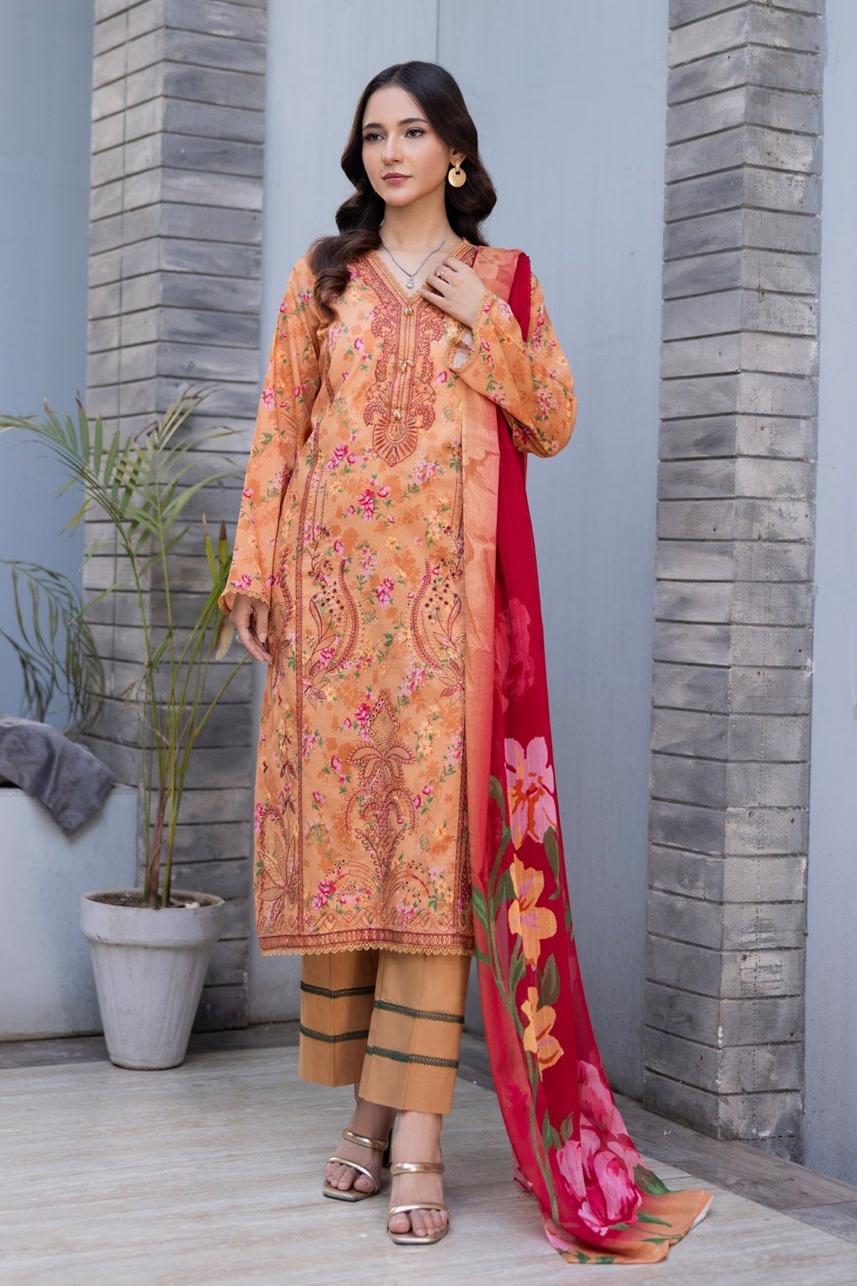 Zimal Lawn By Sanam Saeed D-08 by Puri Fabrics – Puri Fabrics 3-piece unstitched suit