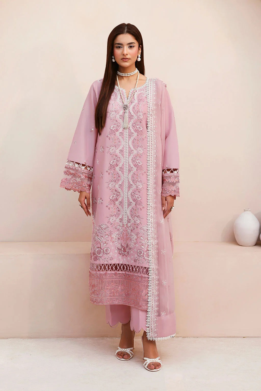 Ramsha Ghazal Lawn G-504 – Ramsha 3-piece unstitched suit