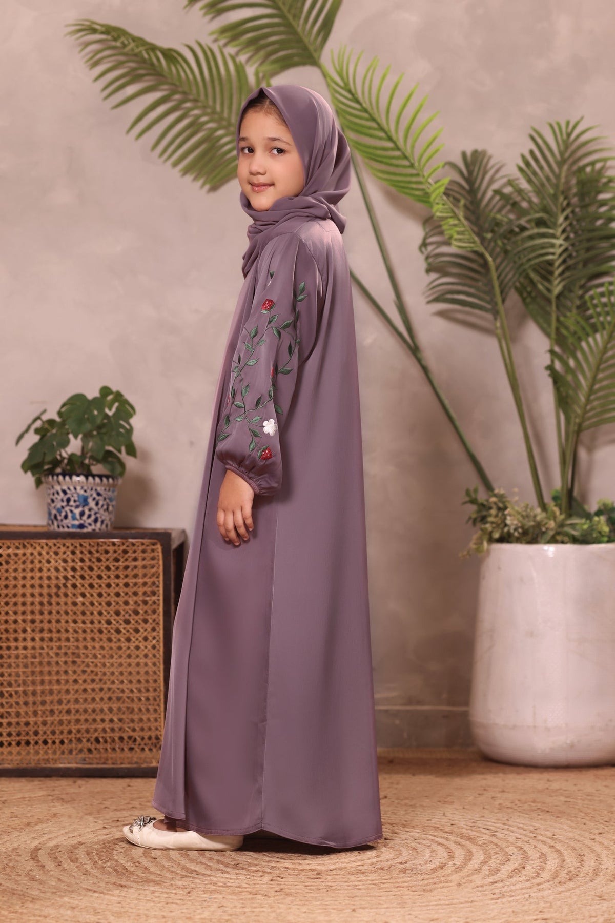 Miral T.Pink Abaya by Al Deebaj, photo 6