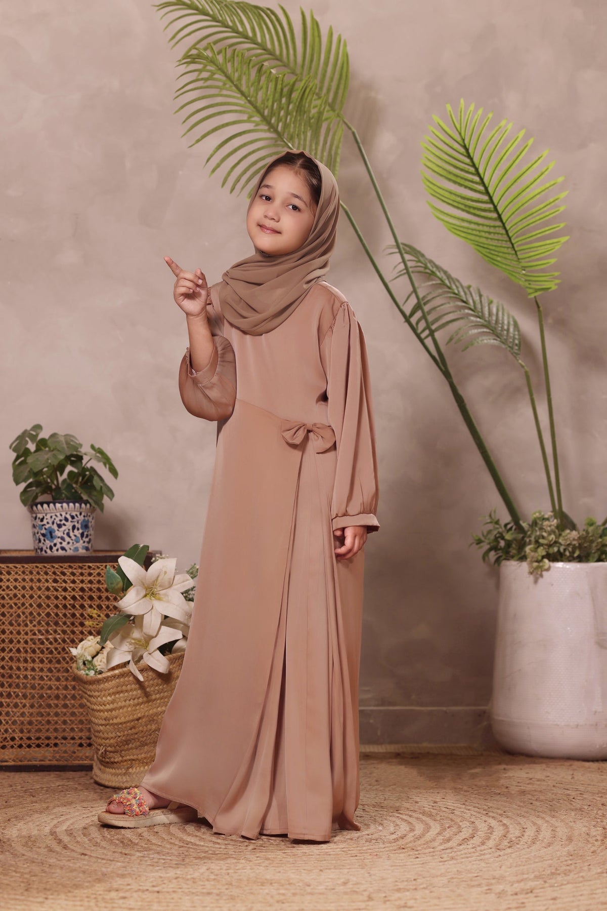 Sehrish Biscuit Abaya by Al Deebaj, photo 2