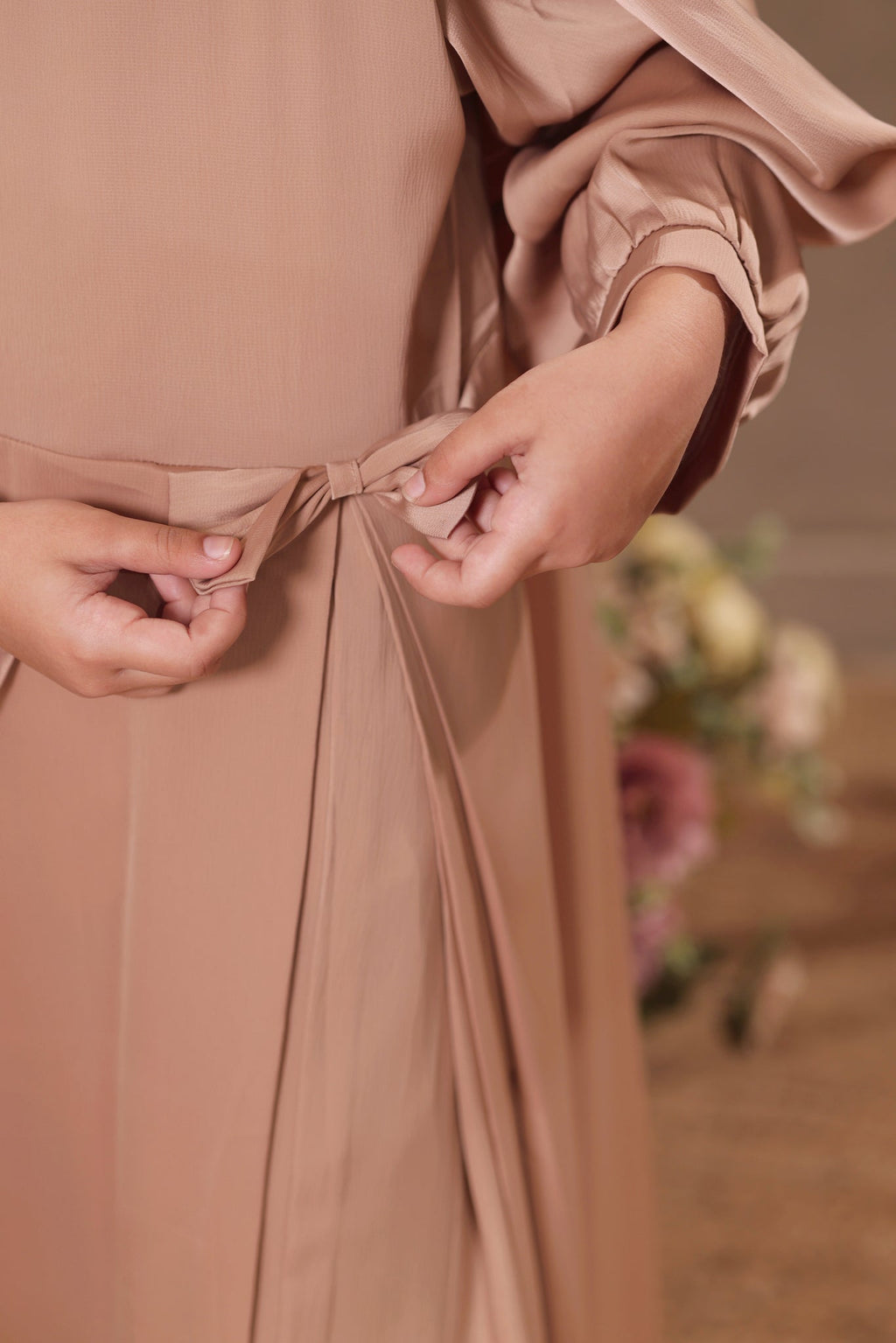 Sehrish Biscuit Abaya by Al Deebaj, photo 3