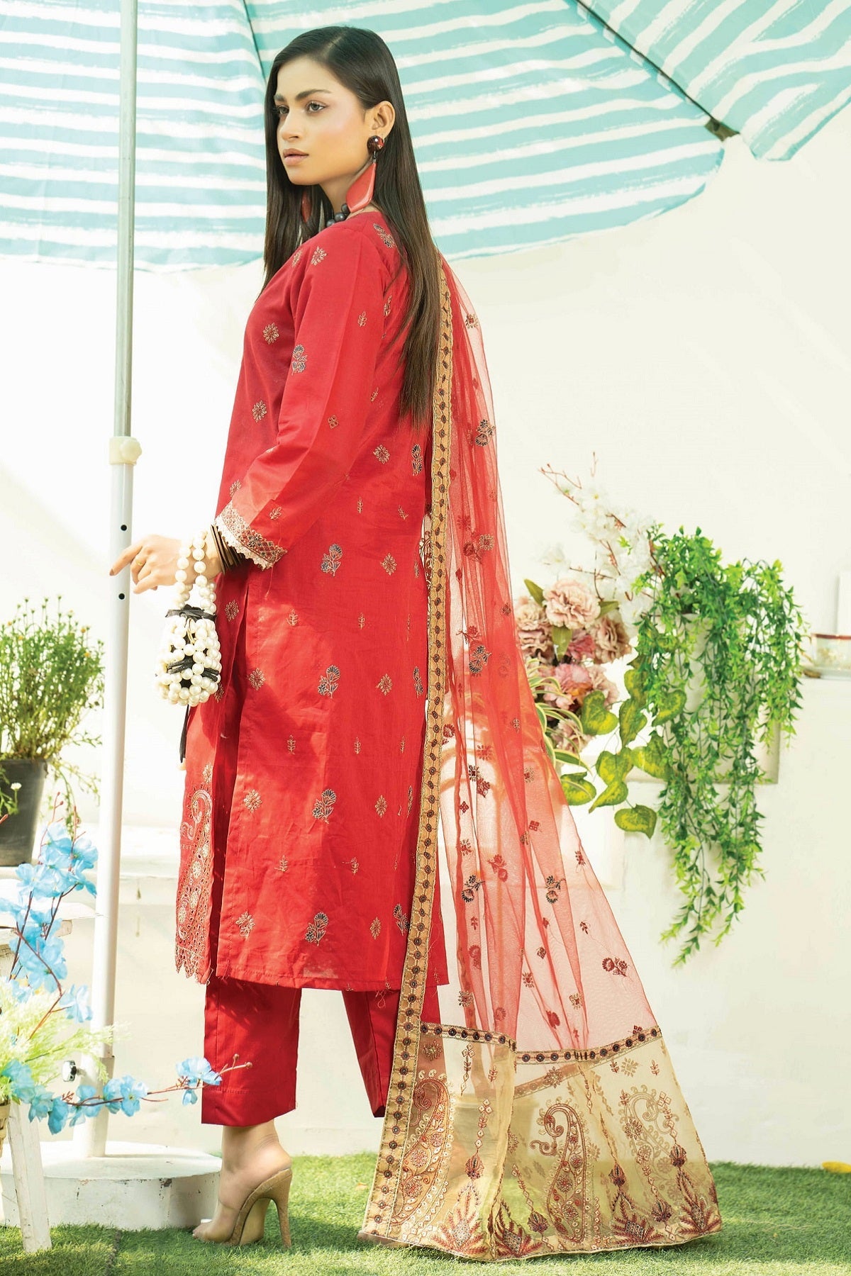 Aghaz-e-Mehar Lawn By Bin Rashid D-05, photo 2