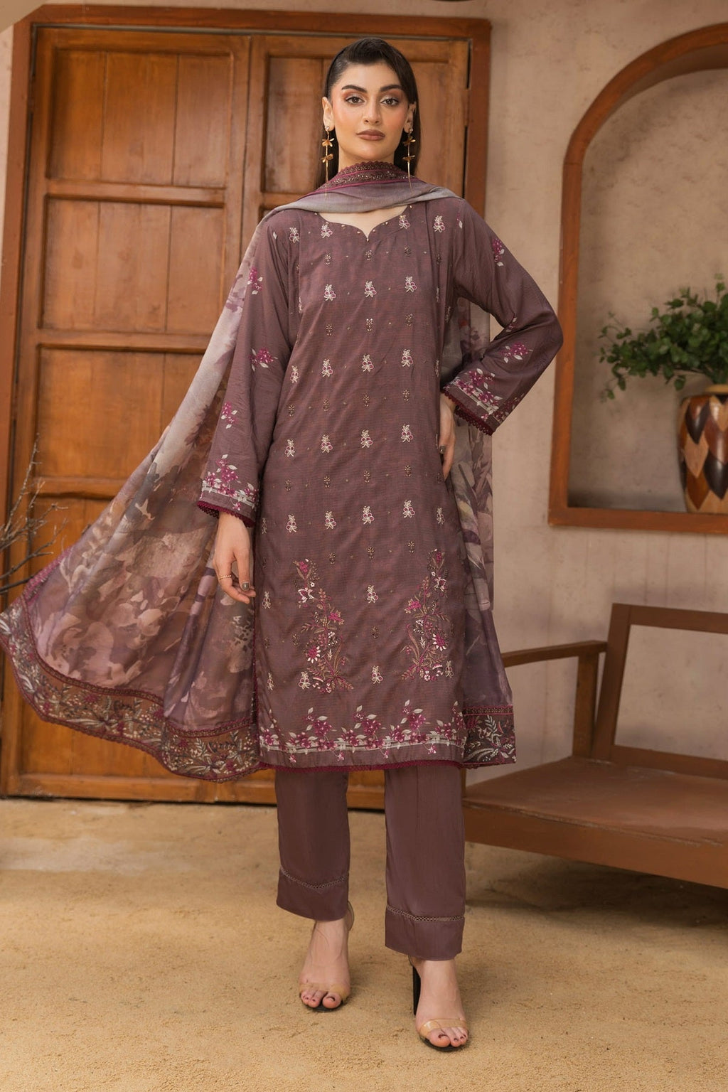Abisha Premium Viscose D-05 by Abisha Fabrics – Abisha Fabrics 3-piece unstitched suit