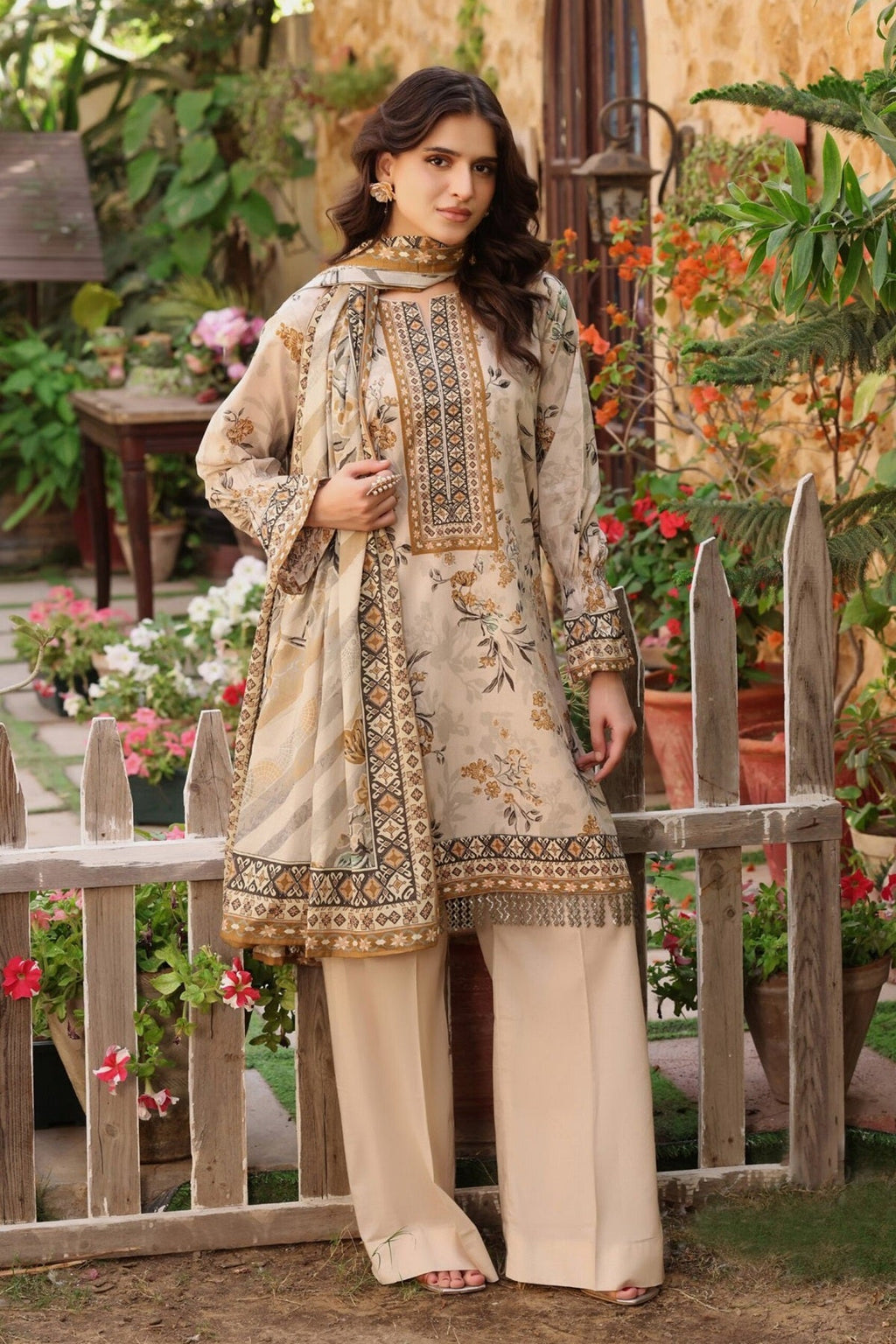 Malhar Lawn By Firdous ML-05 – Firdous 3-piece unstitched suit