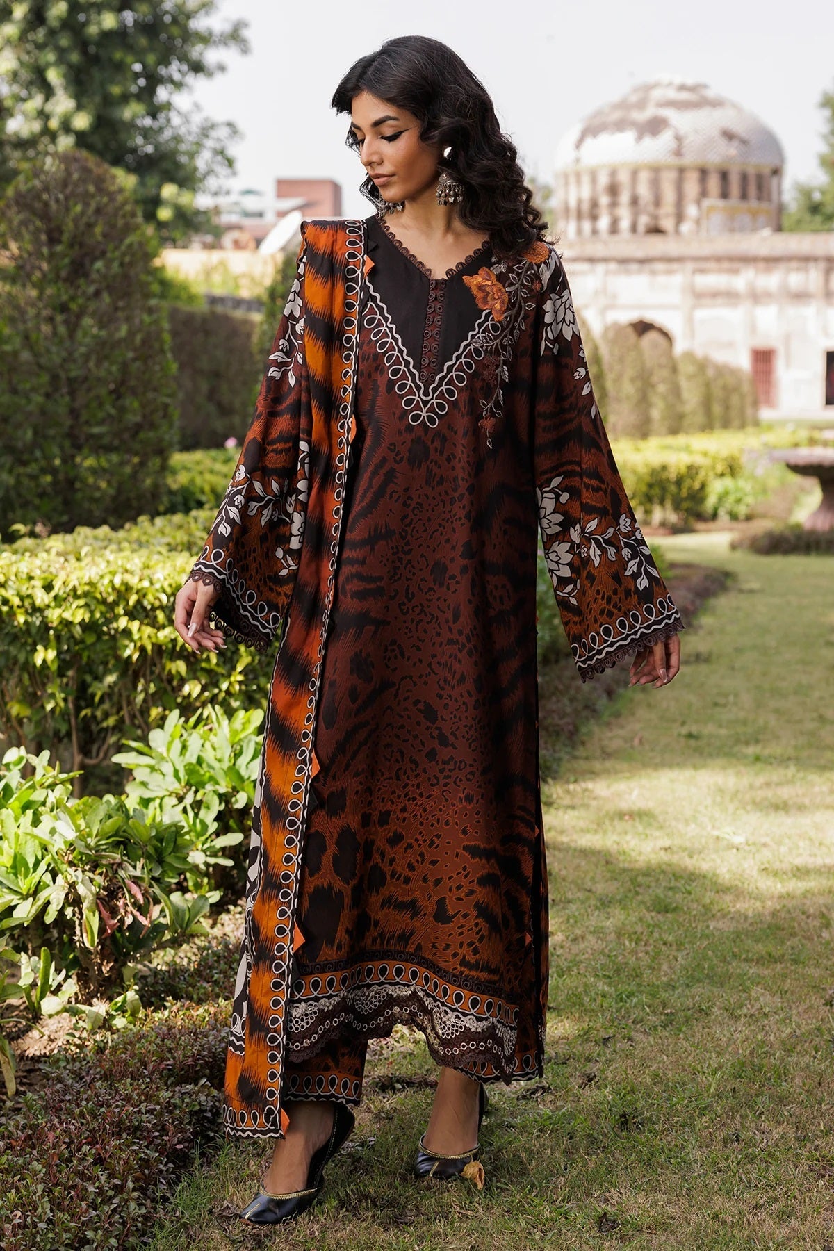 Charizma Combinations Linen CCW6-15 – Charizma 3-piece unstitched suit