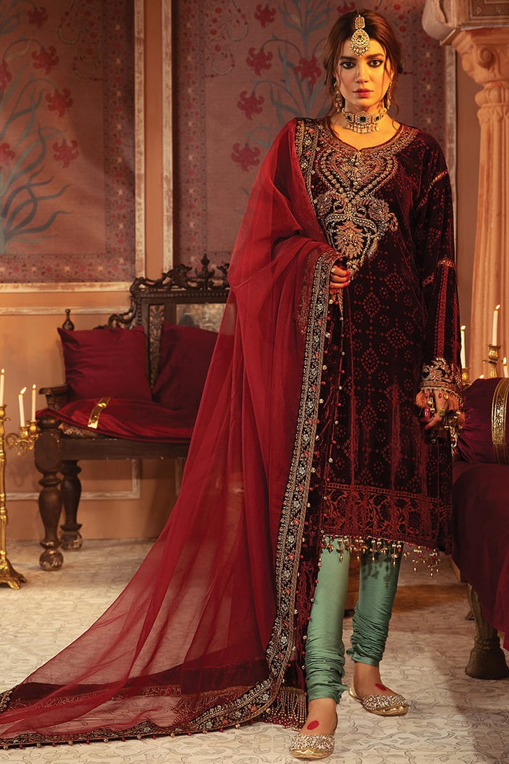 Maria B Velvet D-05 – Maria B 3-piece unstitched suit