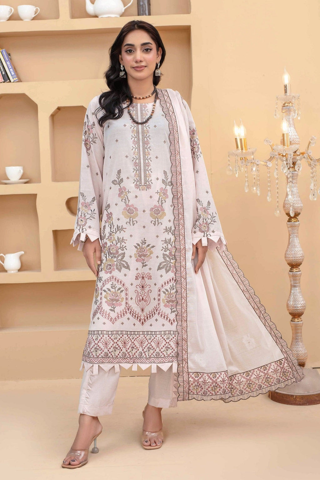 Aalaya Nayab Lawn D-05 – Aalaya 3-piece unstitched suit