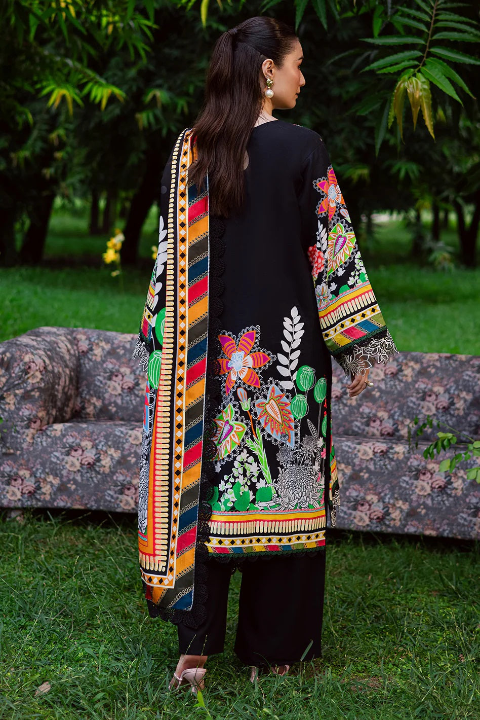 Gardenia Khaddar By Mahnur GR-06, photo 2