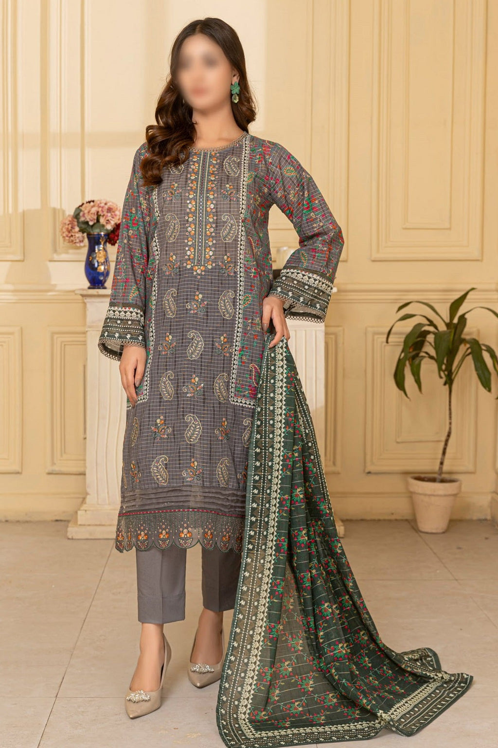 Fantak Lawn FAS-182 – Fantak 3-piece unstitched suit