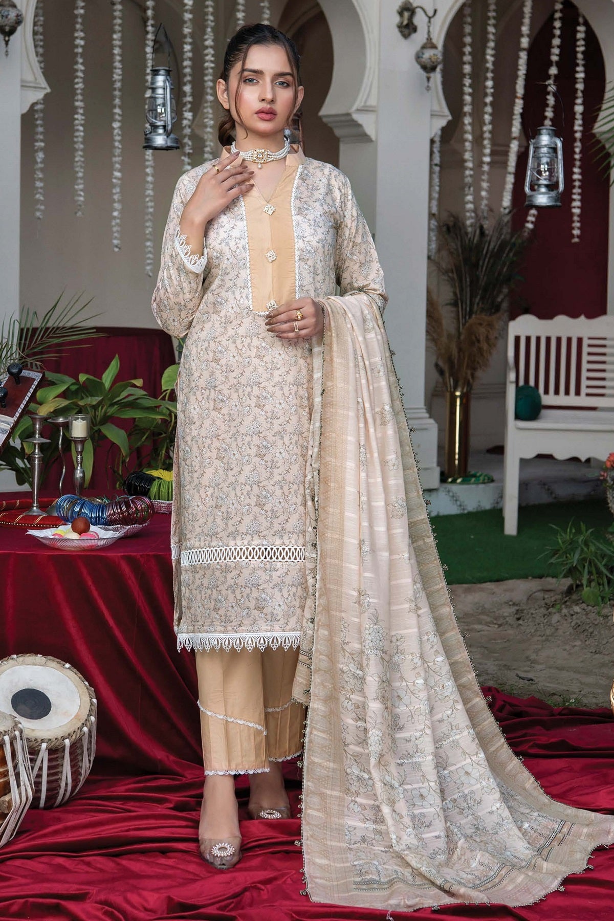 Palwasha Print Lawn D-06 – Palwasha 3-piece unstitched suit