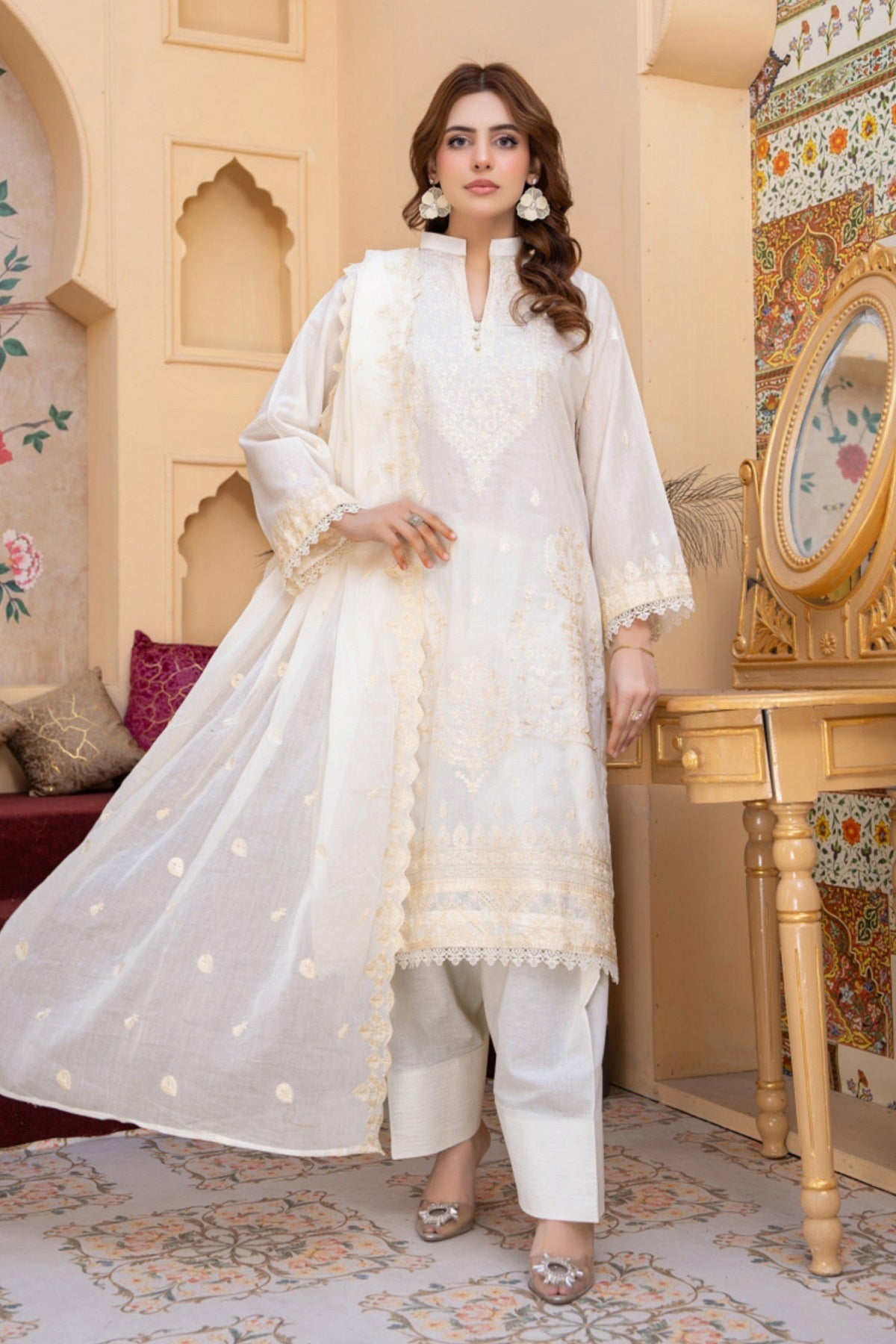 Manizay Pakeeza Lawn D-06 – Manizay 3-piece unstitched suit