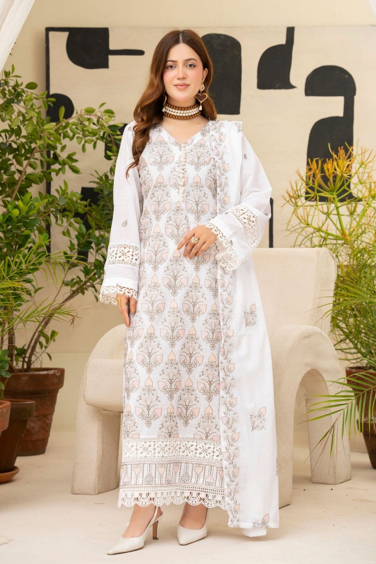 Aalaya Haya Lawn D-06 – Aalaya 3-piece unstitched suit