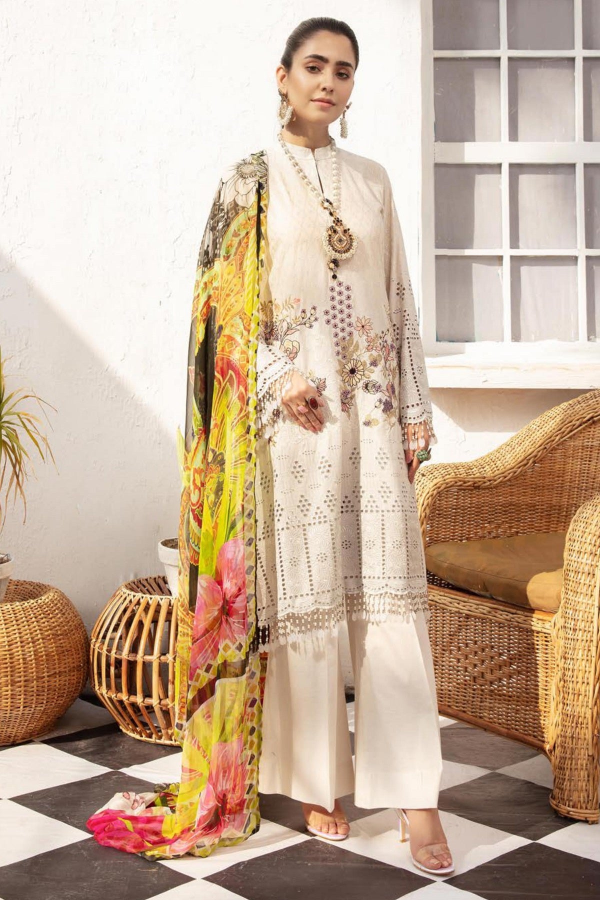 Shaista Maira Chikankari Lawn D-213 – Shaista 3-piece unstitched suit