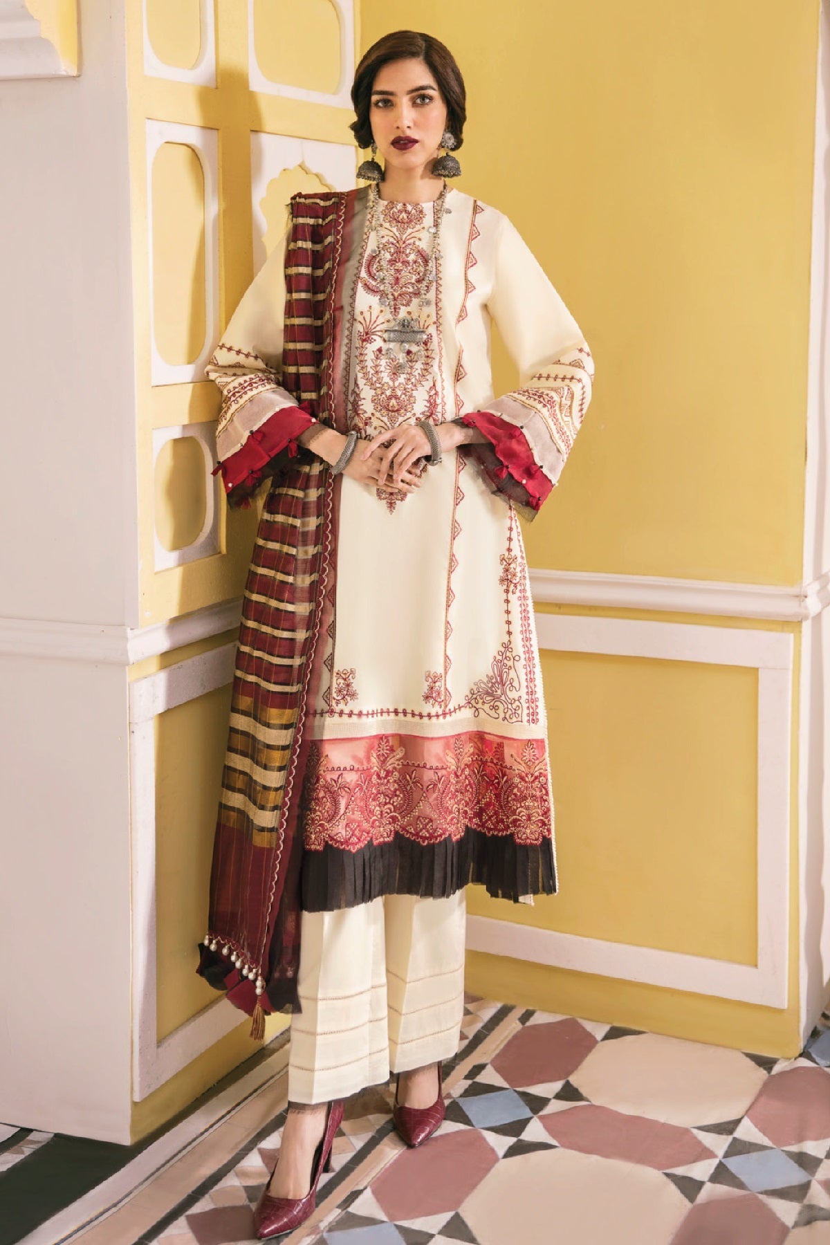 Seran Lawn By Dynasty D-07 (Azal) – Dynasty 3-piece unstitched suit