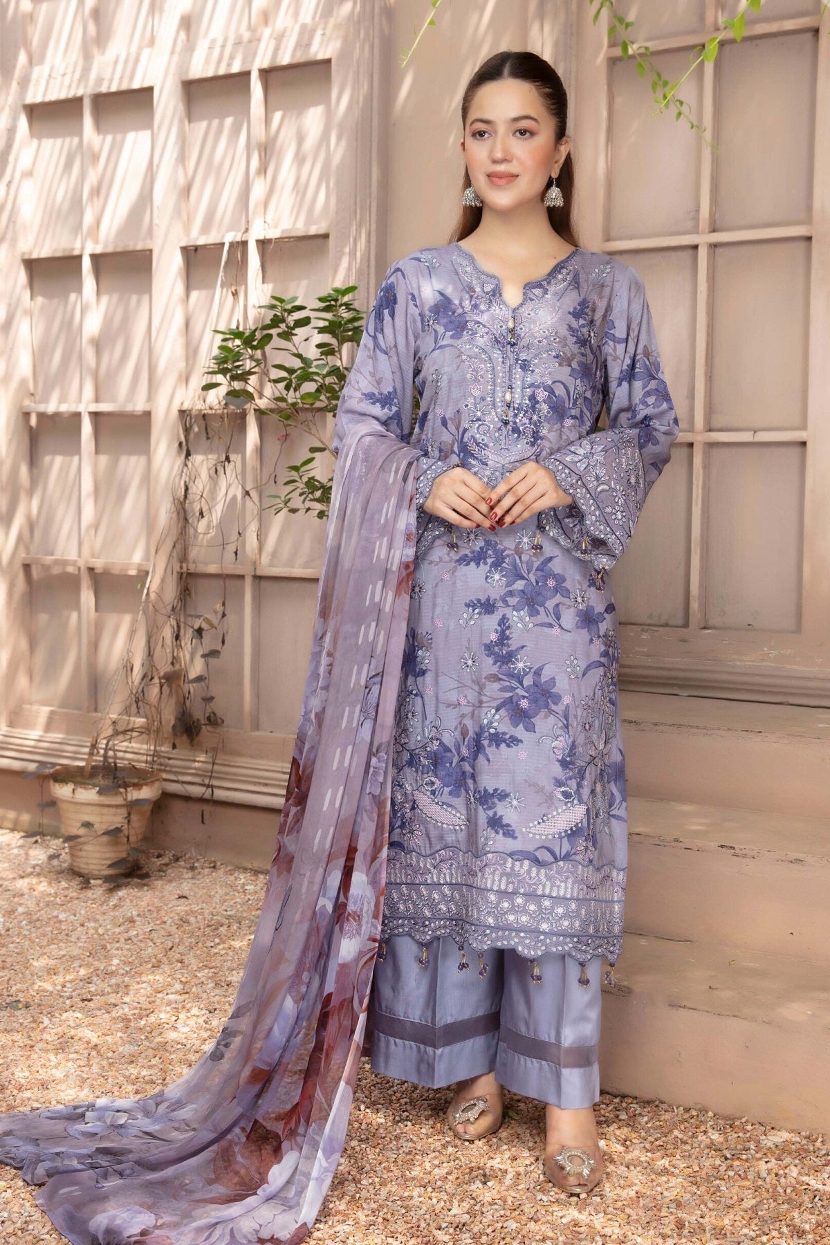 Abisha Basic Viscose D-07 by Abisha Fabrics – Abisha Fabrics 3-piece unstitched suit