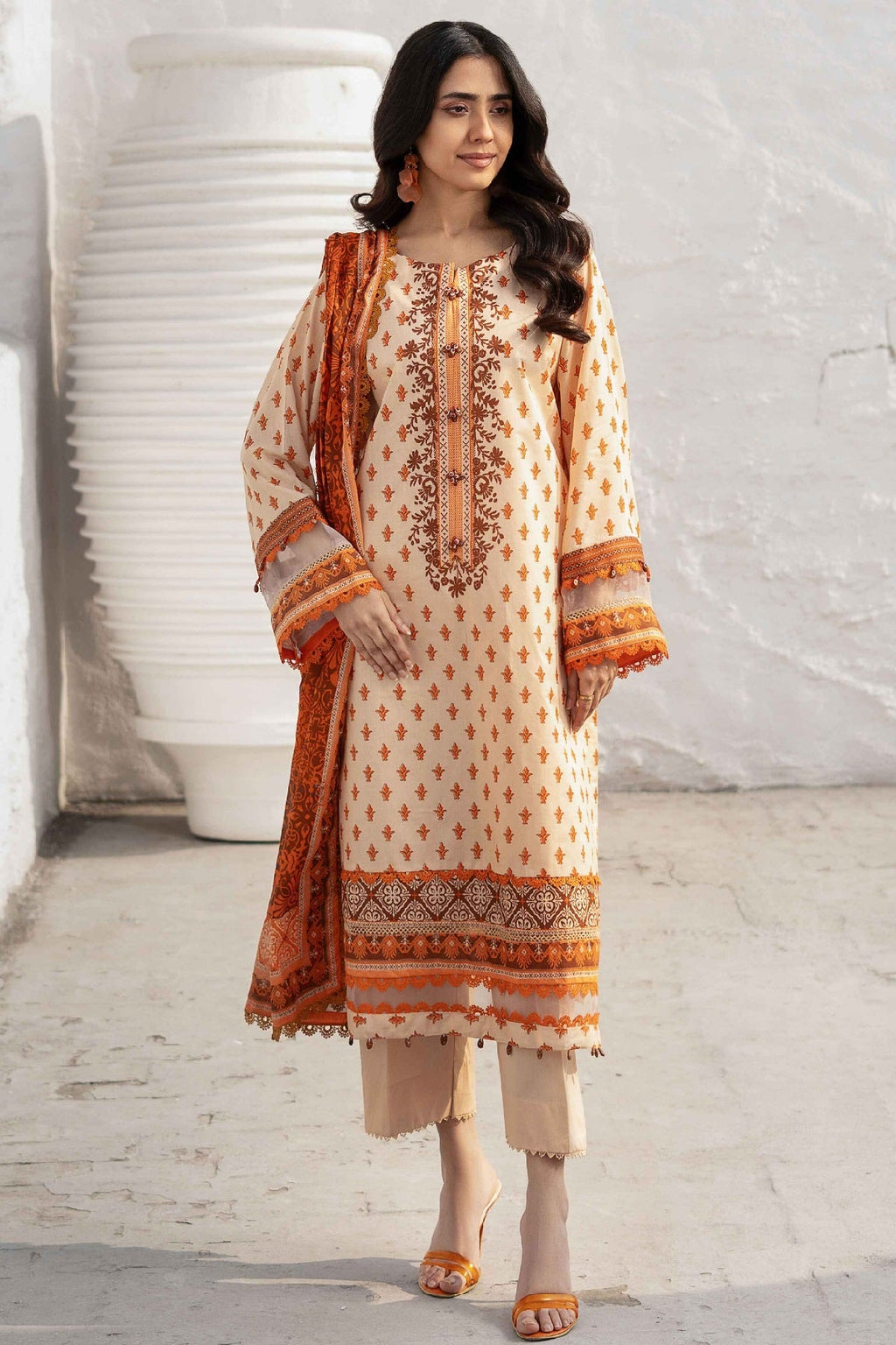 Al Zohaib Colors Print Lawn CDP-07 – Al Zohaib 3-piece unstitched suit