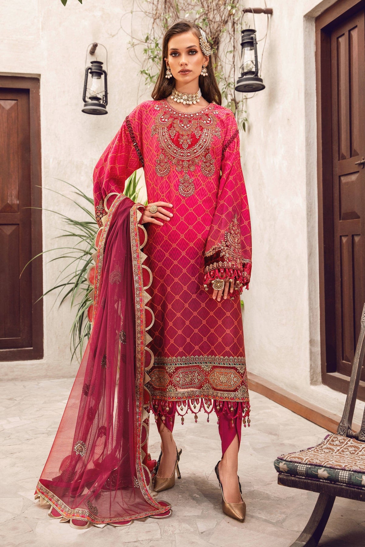 Maria B Sateen D-07 – Maria B 3-piece unstitched suit
