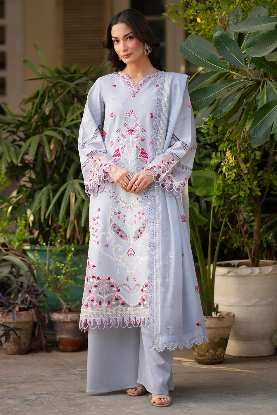 Ember Lawn By Mahnur EM-008 – Mahnur 3-piece unstitched suit