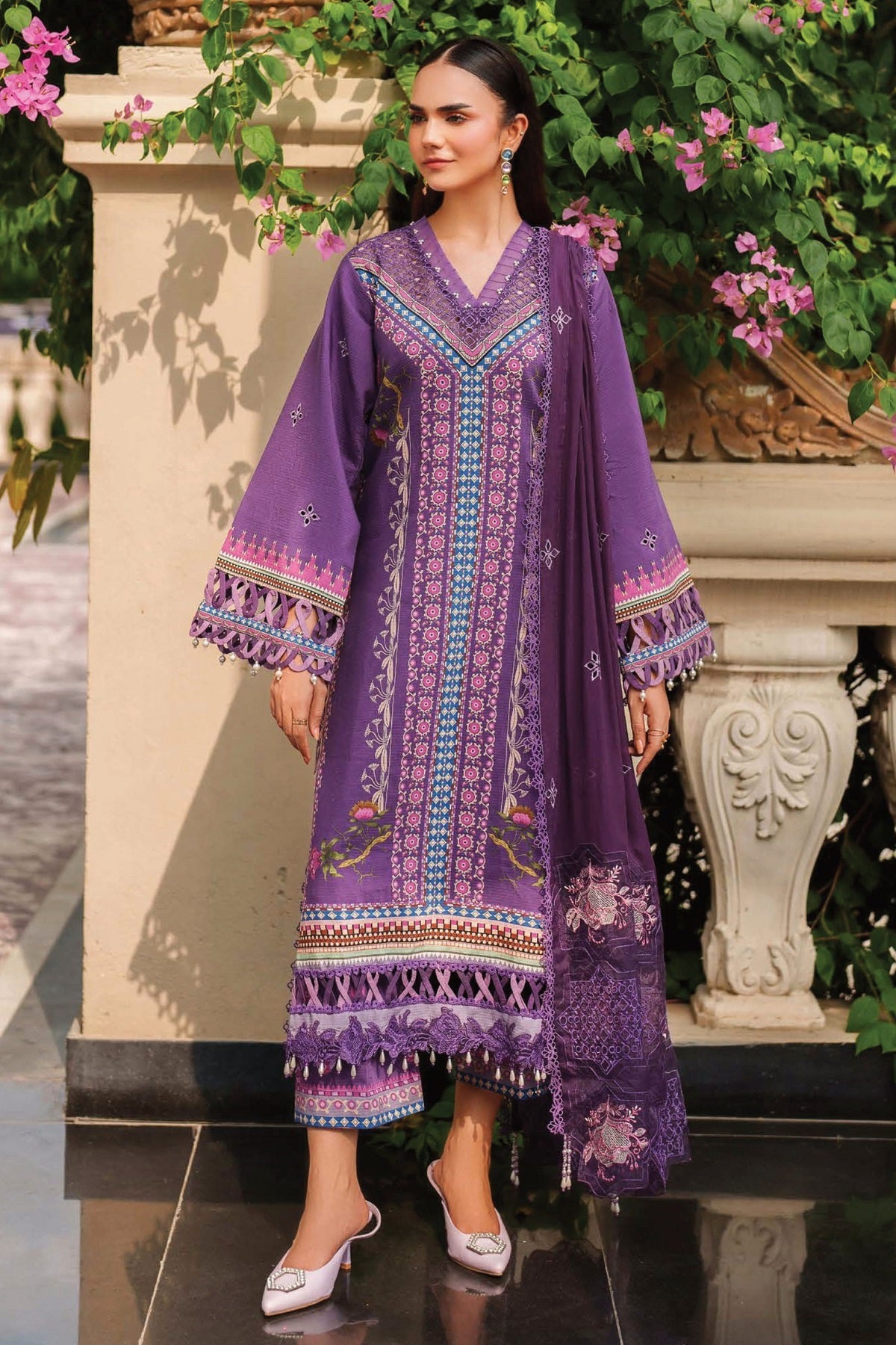 Parishay IVY Bloom Viscose IW-08 – Parishay 3-piece unstitched suit