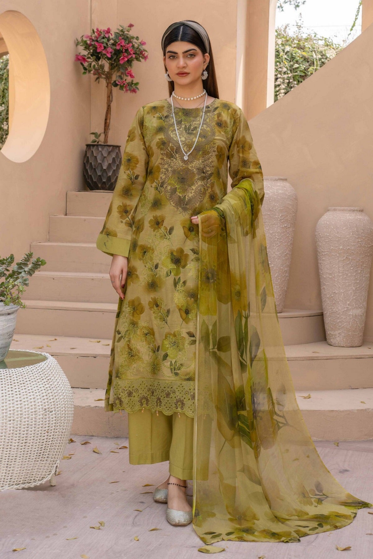 Aalaya Cocktail Lawn D-08 – Aalaya 3-piece unstitched suit