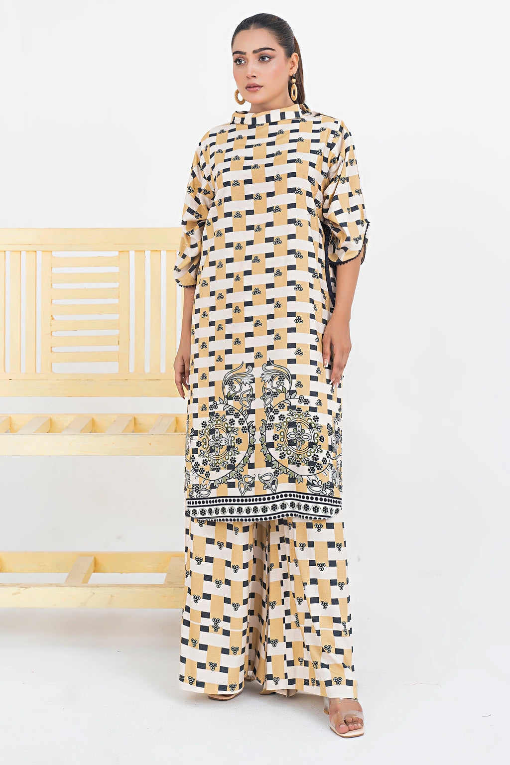 Safa Noor Astra Linen SN-09 Two Piece – Safa Noor 2-piece unstitched suit