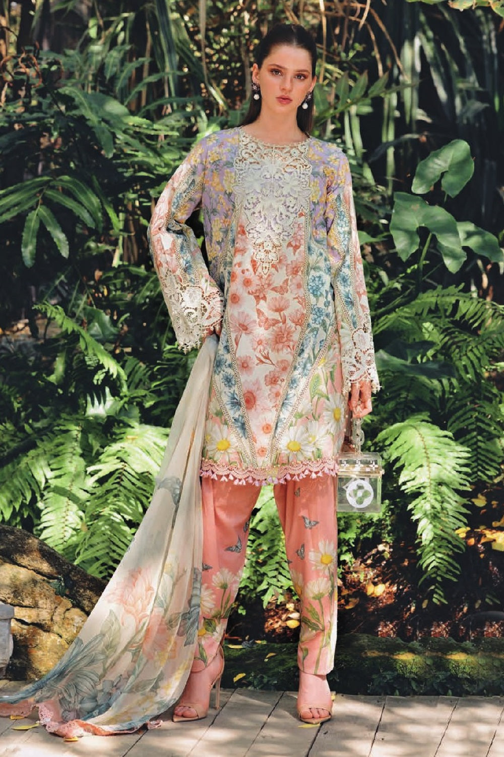 Maria B Mprints Lawn D-10B – Maria B 3-piece unstitched suit