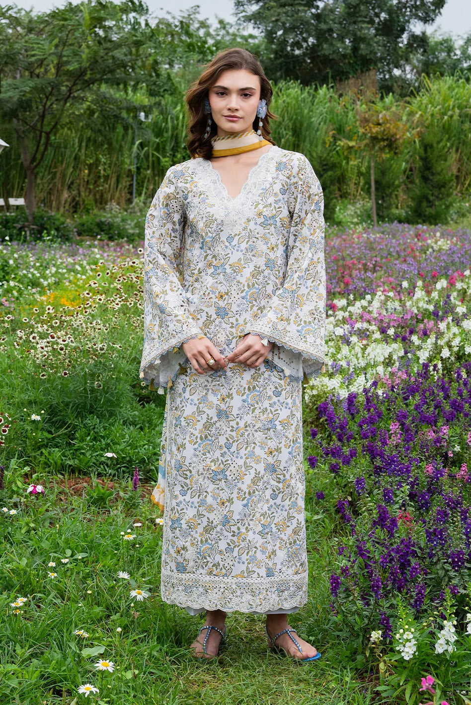 Oh So Cherry Lawn By Izel OSC-3059 (Enaa) – Izel 2-piece unstitched suit