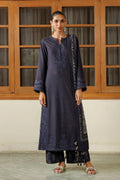 Iznik Winter IPF-30 – Iznik 3-piece unstitched suit