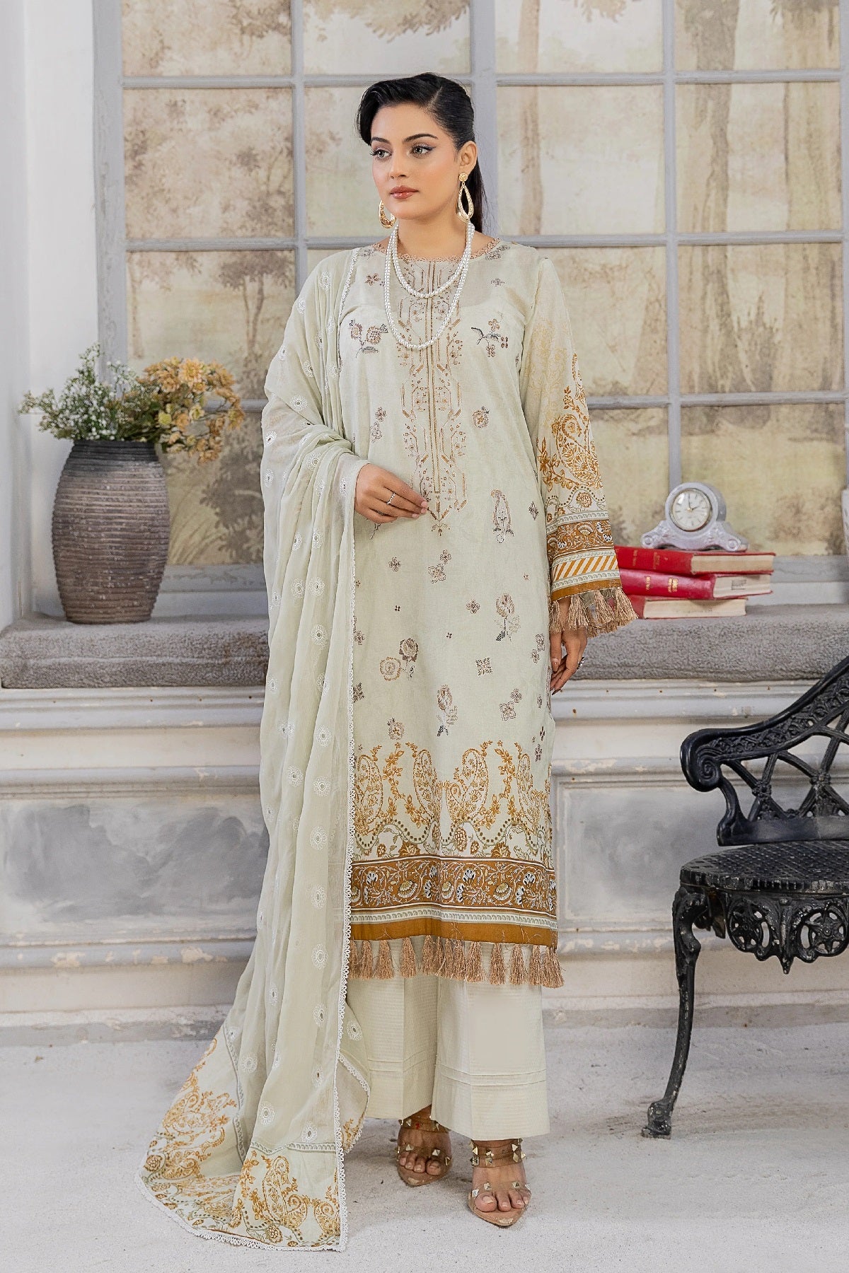Smile Signature Lawn By Azam Arts D-2170 – Azam Arts 3-piece unstitched suit