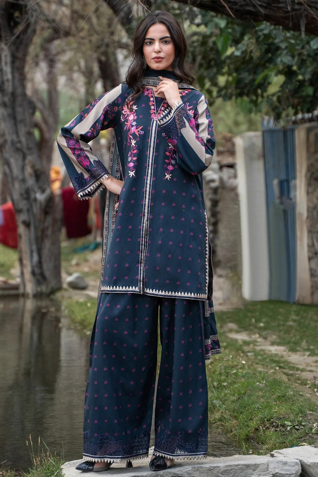 Charizma Aniq Linen ANW7-11 – Charizma 3-piece unstitched suit
