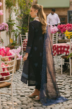 Mahrukh Luxury Lawn By Mahnur D-12 (Mia), photo 3