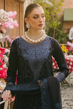 Mahrukh Luxury Lawn By Mahnur D-12 (Mia), photo 2