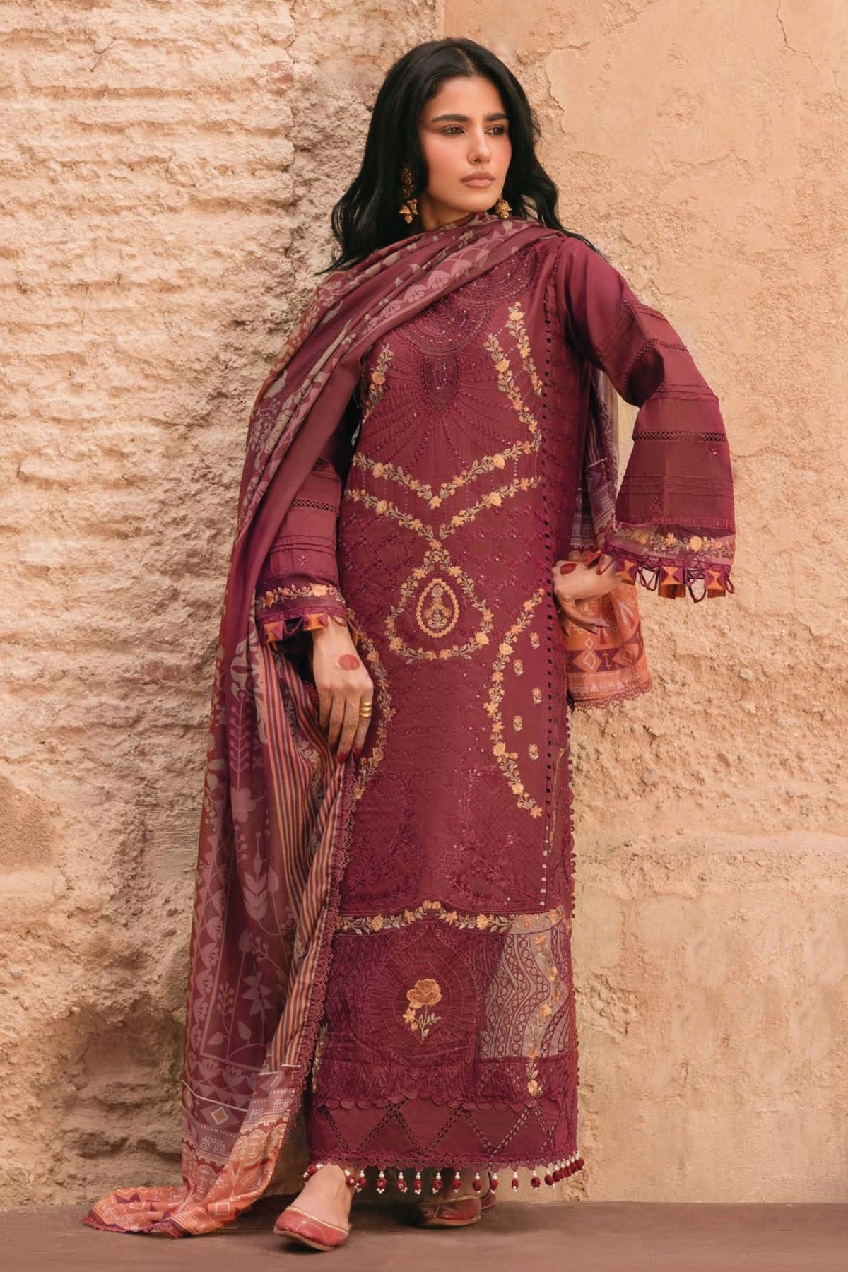 Mastani Lawn By Parishay MI-12 – Parishay 3-piece unstitched suit