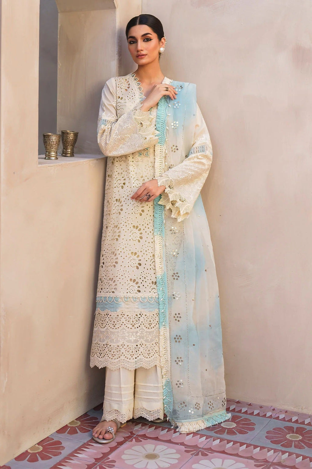 Nureh Bazaar Lawn NS-140 – Nureh 2-piece unstitched suit
