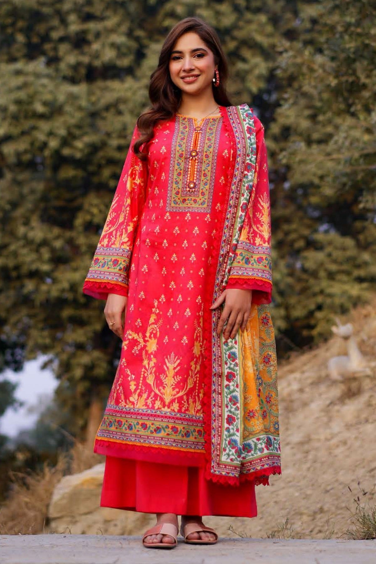 Asim Jofa Print Lawn AJUUB-16 – Asim Jofa 3-piece unstitched suit