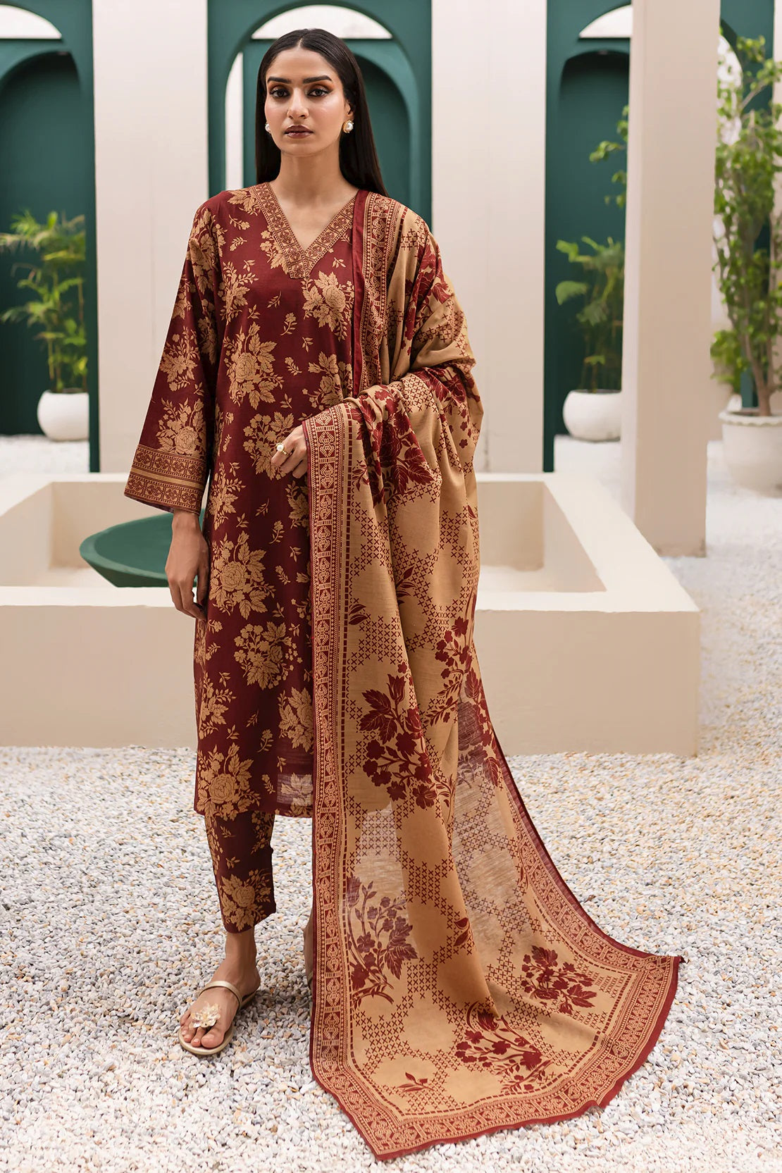 Arna Print Khaddar By RTI D-9316 by Rashid Textile – Rashid Textile 3-piece unstitched suit